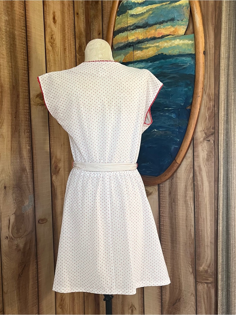 💋 Vintage White Dress with Red Trim and Polka Dots - Picture 4 of 5